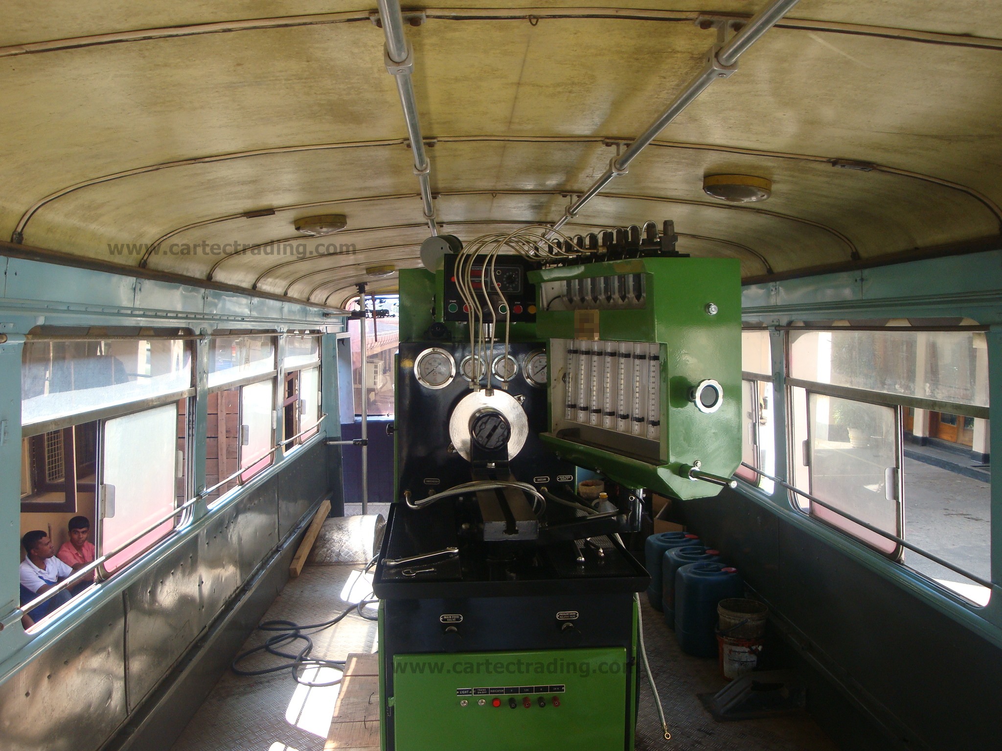 Diesel Injector Test Bench for Ceylon Transport Board - Image 2